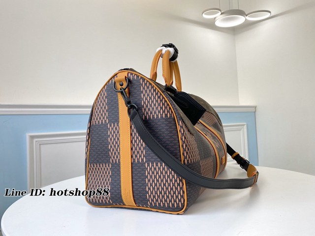 路易威登LV旅行包 M40360 合作款KEEPALL 大塊棋盤格 LV2020新款男士手提旅行袋 xxlv2632